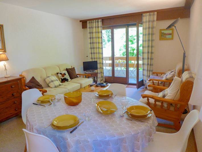 Location de vacances pour 4 personnes, avec terrasse à Crans-Montana