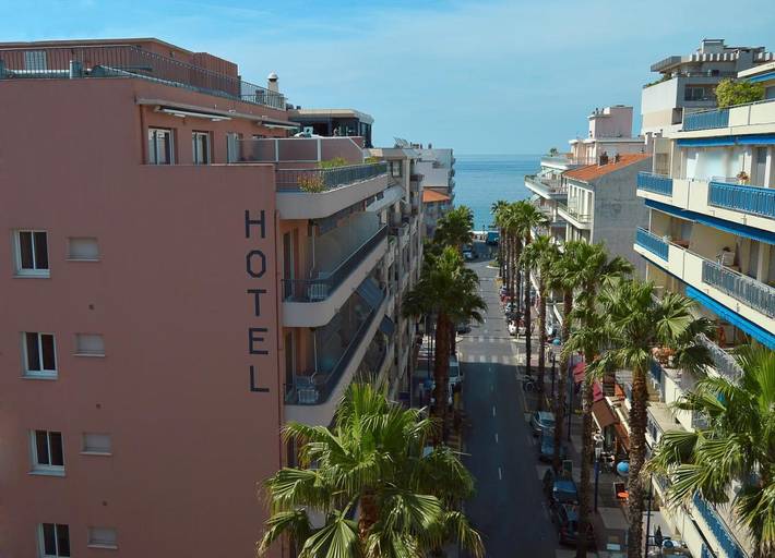 Hôtel pour 2 personnes, avec balcon