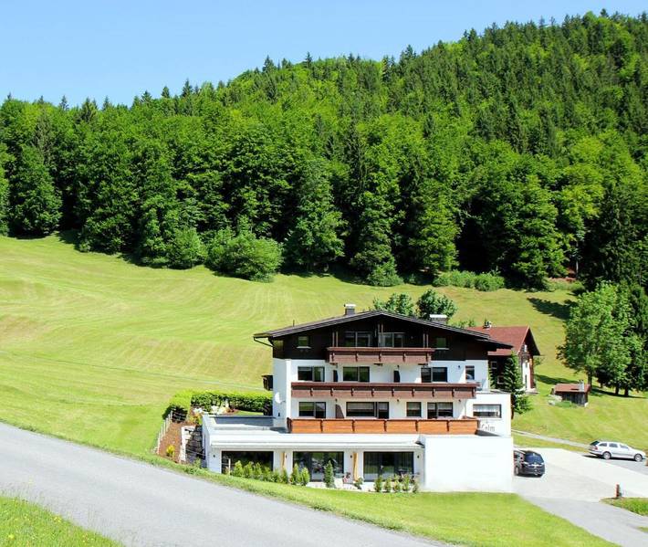 Maison d’hôte pour 3 personnes, avec vue et jardin