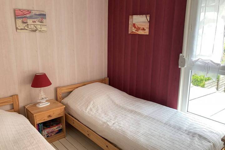 Gîte pour 6 personnes, avec jardin et terrasse, animaux acceptés dans Plage de Saint-Marguerite sur Mer - 2