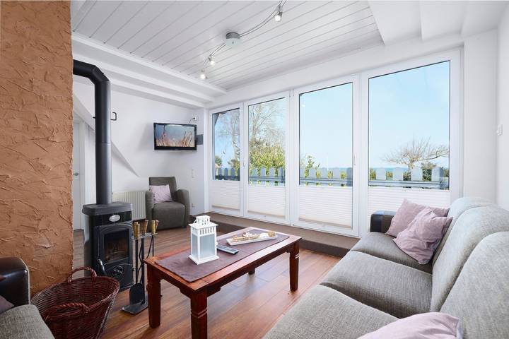 Ferienhaus für 6 Personen, mit Balkon und Terrasse sowie Garten in Kalifornien (Ostsee)