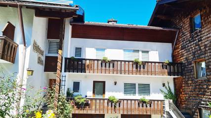 Ferienwohnung für 3 Personen, mit Balkon, kinderfreundlich in Bayerisch Gmain