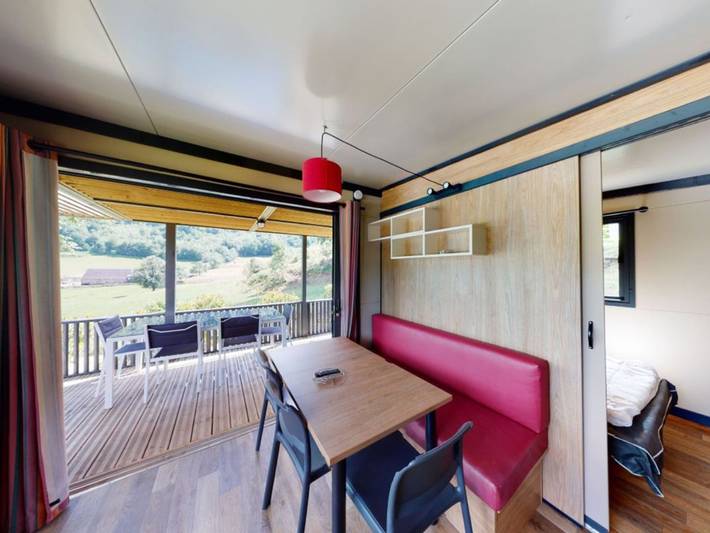 Chalet pour 5 personnes, avec terrasse et piscine, animaux acceptés dans le Cantal - 3
