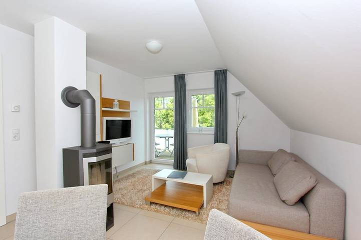 Appartement entier, Appartement en bord de mer avec balcon, utilisation de la piscine et du sauna - Appartement Rex Rugia 28-8 in Lobbe, Mönchgut