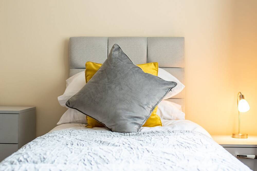 Entire apartment, Apartment 4 - Ground, 1 Bed, Sofa Bed, Sleeps 3 in Worksop, Nottinghamshire