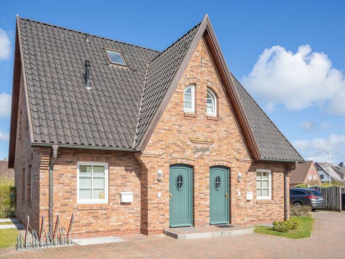 Ganze Ferienwohnung, Hingst, App. 3 Nettes Neest - Luxuriöses zwei-Raum Appartement im Ober- & Dachgeschoss, ca. 52 qm Nutzfläche. in Nordfriesische Inseln (Schleswig-Holstein) (Schleswig-Holstein), Wenningstedt