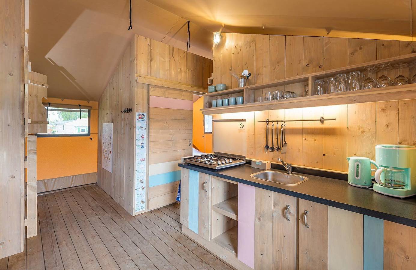 Zelt für 6 Personen mit Balkon/Terrasse in Groene Hart