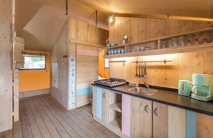 Camping für 6 Personen, mit Balkon/Terrasse und Terrasse in Südholland - 2