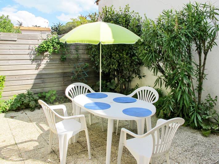 Ferienhaus für 4 Personen, mit Terrasse und Garten auf der Ile de Re - 2