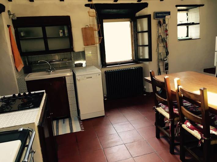 Location de vacances pour 6 personnes, avec jardin à Tuoro sul Trasimeno - 4