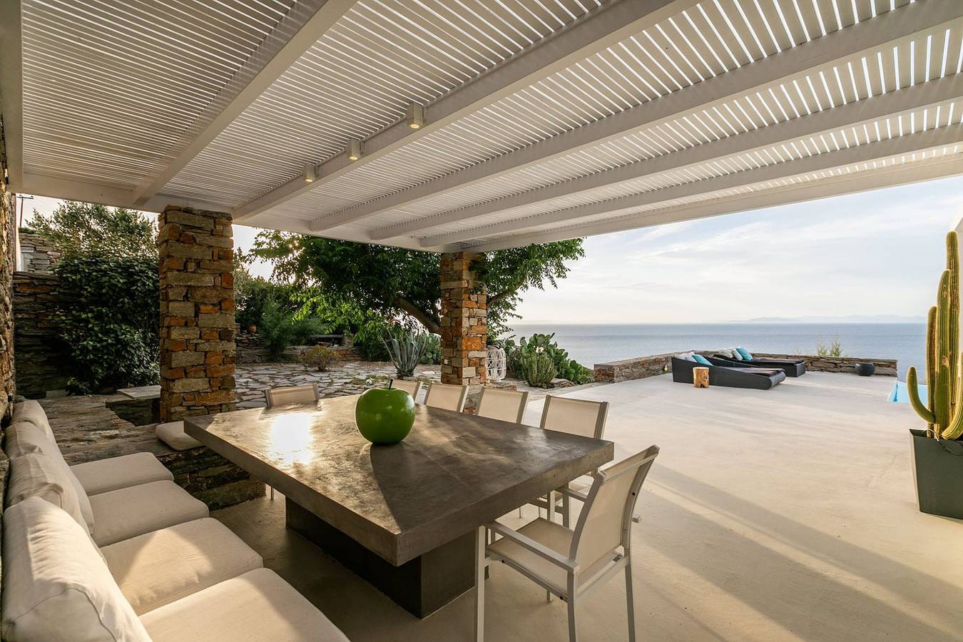 Thrilling Kea Villa | Villa Fenrir | 3 Bedrooms + 1 Independent Studio (on request) | Breathtaking Sea Views | Private Infinity Pool | Bbq Facilities | Shaded Outdoor Dining Area | Private Garden | Akrotiri in Kea