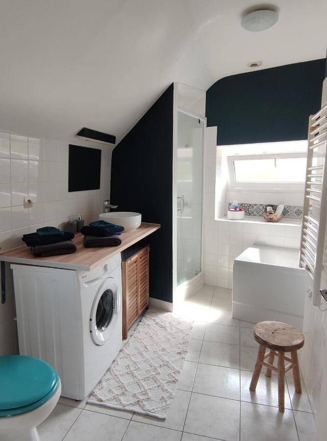 Appartement entier, Two-Bedroom Apartment in Chinon, Vallée de la Loire