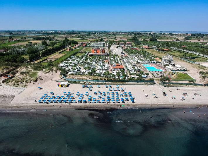 Camping für 6 Personen, mit Terrasse und Pool in Chioggia - 3