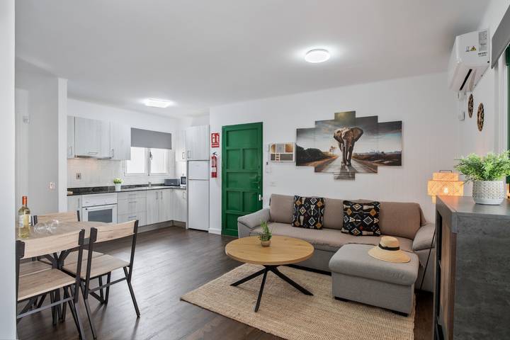 Ferienhaus 'Barriguita 2' mit privater Terrasse, Balkon und WLAN in Playa Blanca, Yaiza