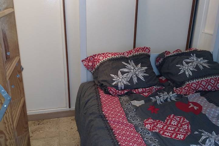 Gîte pour 6 personnes, avec balcon, animaux acceptés dans Office de Tourisme de Chamrousse - 3