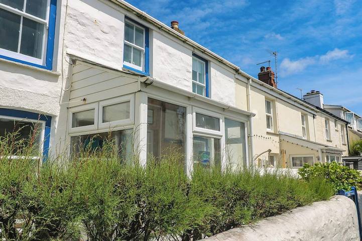 Cottage for 4 people, with garden in Porthleven