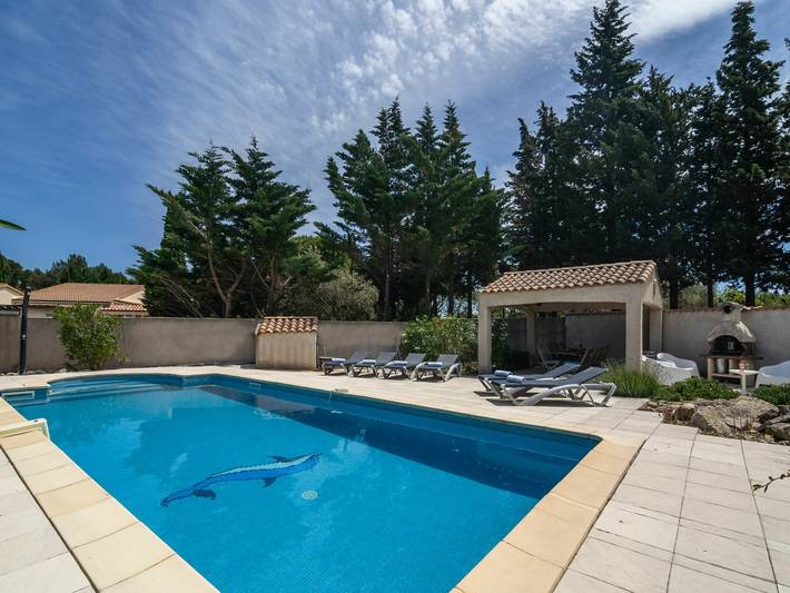 Villa pour 6 personnes, avec Terrasse ainsi que Jardin et Piscine