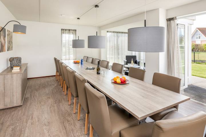 Villa für 16 Personen, mit Garten und Sauna sowie Terrasse in Noord-Beveland - 4