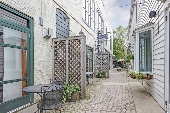 Vacation rental for 2 people, with balcony in Saugatuck