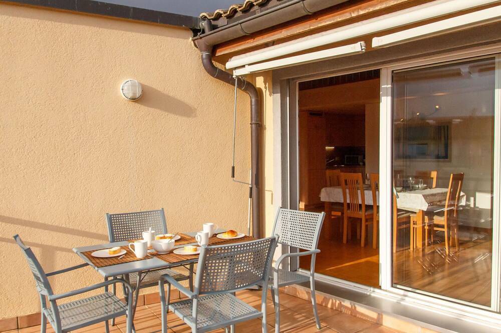 Apartamento entero, Residenz Marina by Interhome in Port-Valais, Lago Lemán