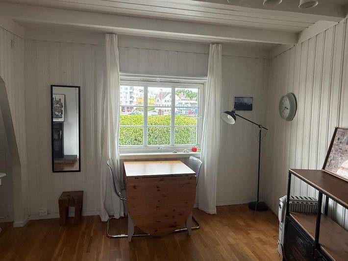 Villa for 2 personer, med hage og jacuzzi, dyr tillatt i Norge