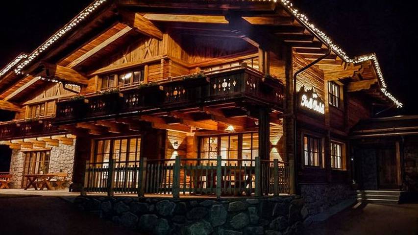 Hütte für 8 Personen, mit Garten und Sauna sowie Ausblick, kinderfreundlich in Ischgl