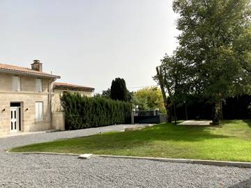 Location De Vacances pour 6 Personnes dans Lussac, Région de Libourne, Photo 2