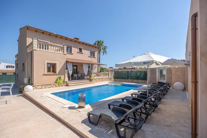 Finca mit pool für 10 Personen, mit Balkon und Garten in Portocolom