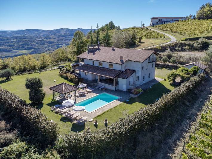 Ferienhaus für 30 Personen, mit Whirlpool und Garten, mit Haustier im Piemont - 2