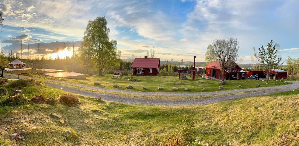 Ferienhaus für 14 Personen, mit Terrasse und Garten sowie Sauna in Hagfors