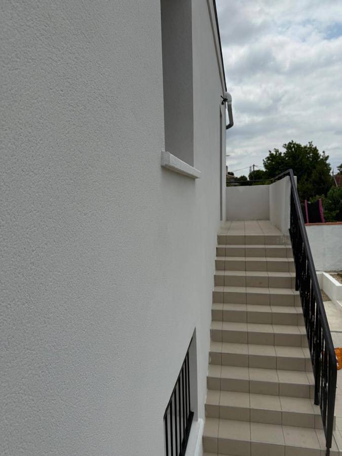 Gîte pour 4 personnes, avec vue et balcon à Carbon-Blanc - 3