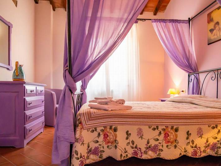 Appartamento intero, Collelungo Q8 Wohnung mit Pool in Montaione, Firenze province
