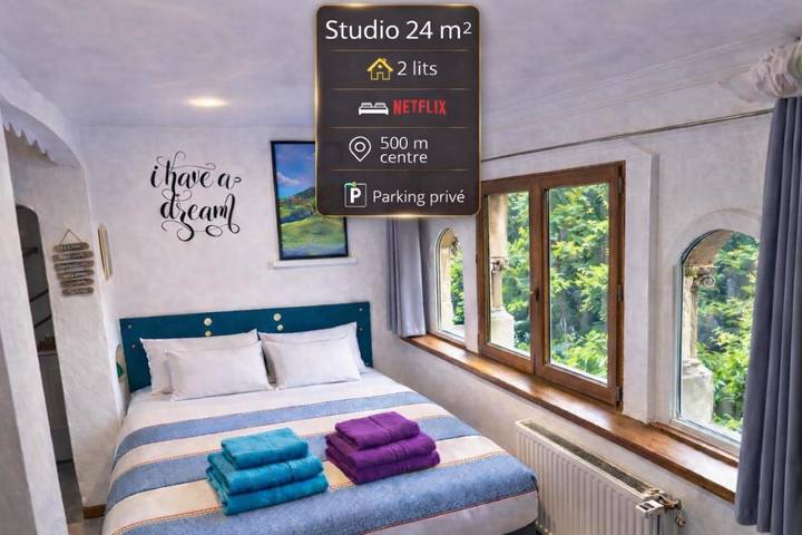 Gîte pour 3 personnes à Pallud - 2