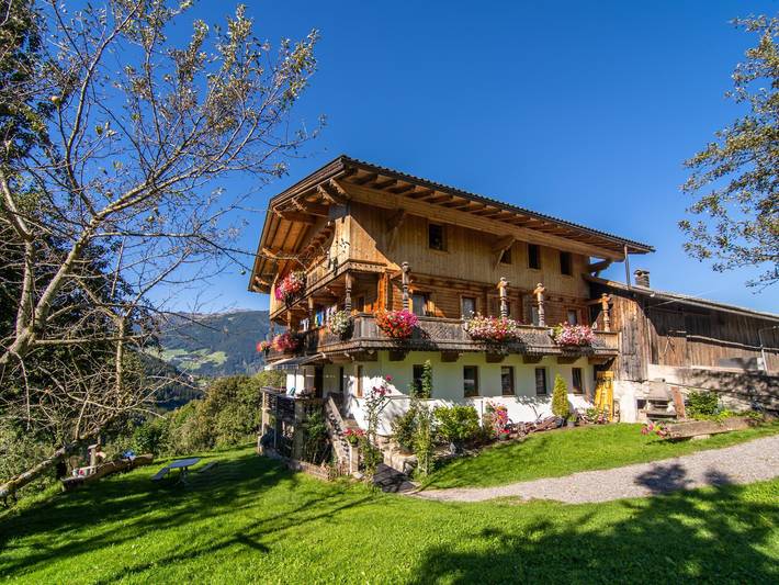 Ferienwohnung für 5 Personen, mit Balkon und Garten in Gerlosberg