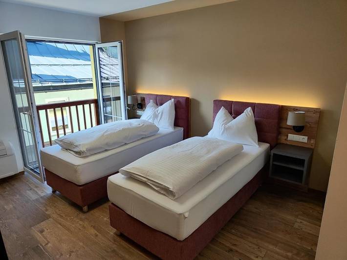 Hotel für 2 Personen, mit Terrasse und Ausblick - 1