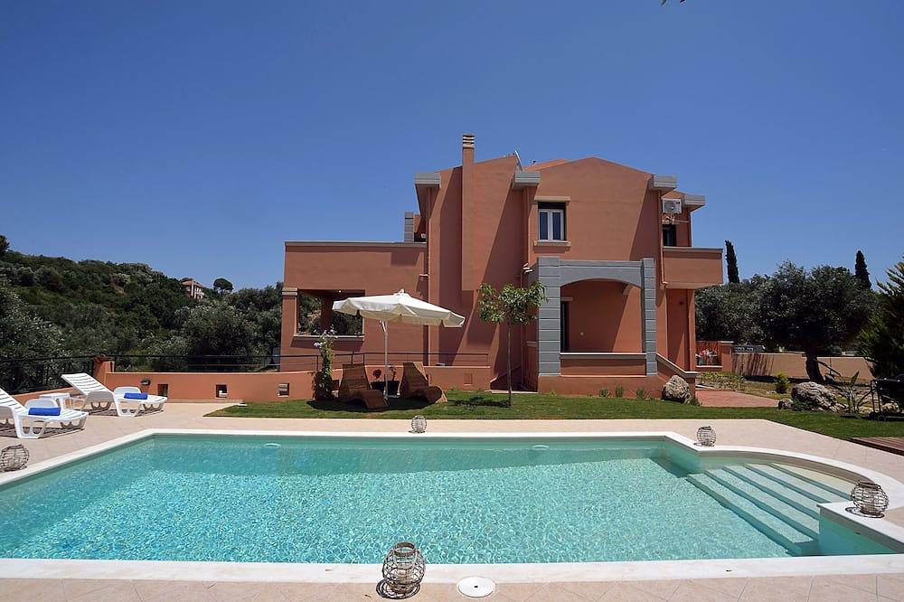 Casa vacanza a Corfù a partire da 359€ a notte