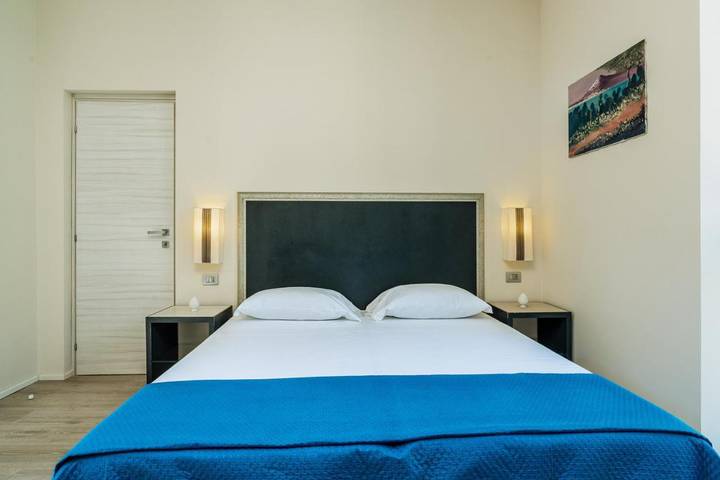 Maison d’hôte pour 2 personnes, avec Terrasse à Aci Castello - 3