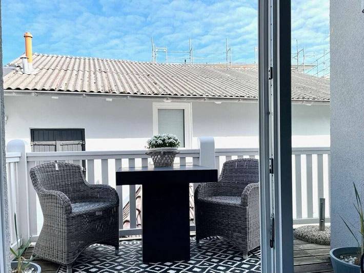 Ferienhaus für 2 Personen, mit Balkon und Garten in Wabern