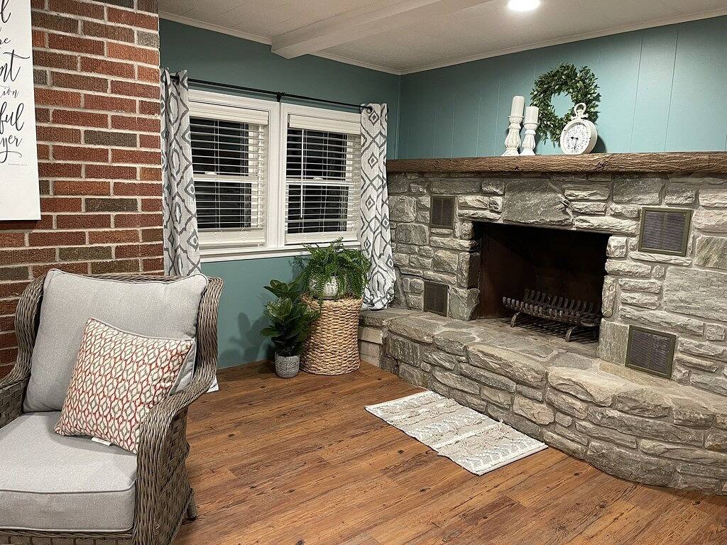 Beautiful open and spacious ranch home in country setting in Lebanon County