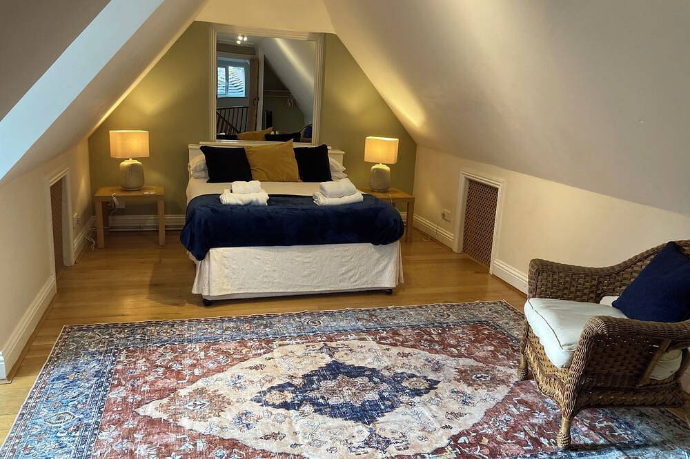 Schöne Lage und schönes Ferienhaus mit einfachem Zugang und in der Nähe von Burley in Burley, Hampshire