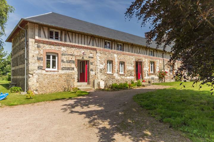 Gîte pour 5 personnes, avec terrasse et jardin, animaux acceptés en Seine-Maritime
