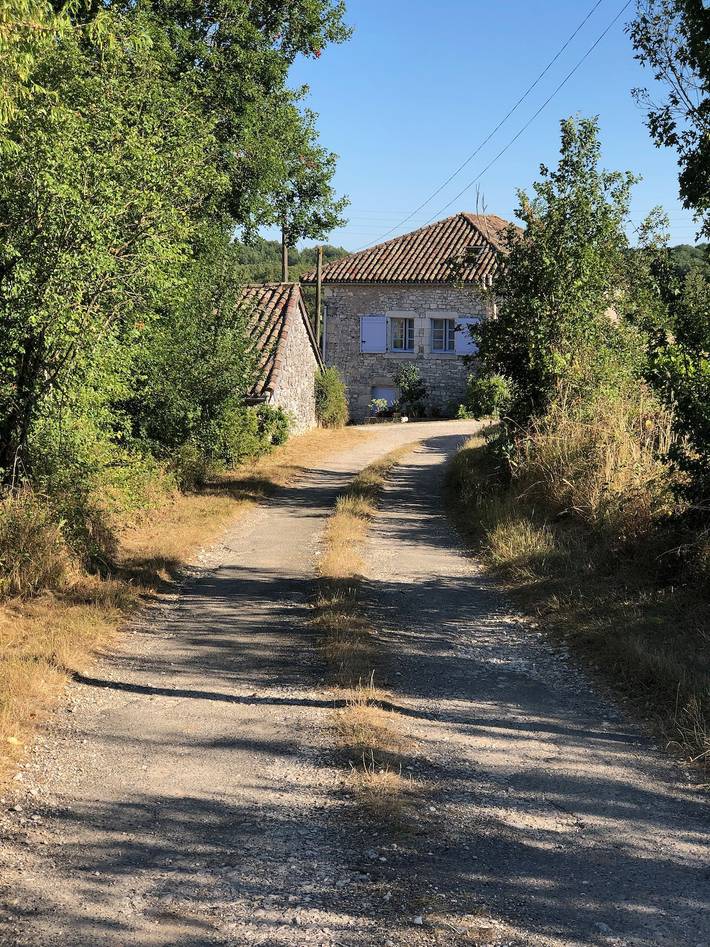 Gîte pour 6 personnes, avec Piscine à Montaigu-de-Quercy - 2