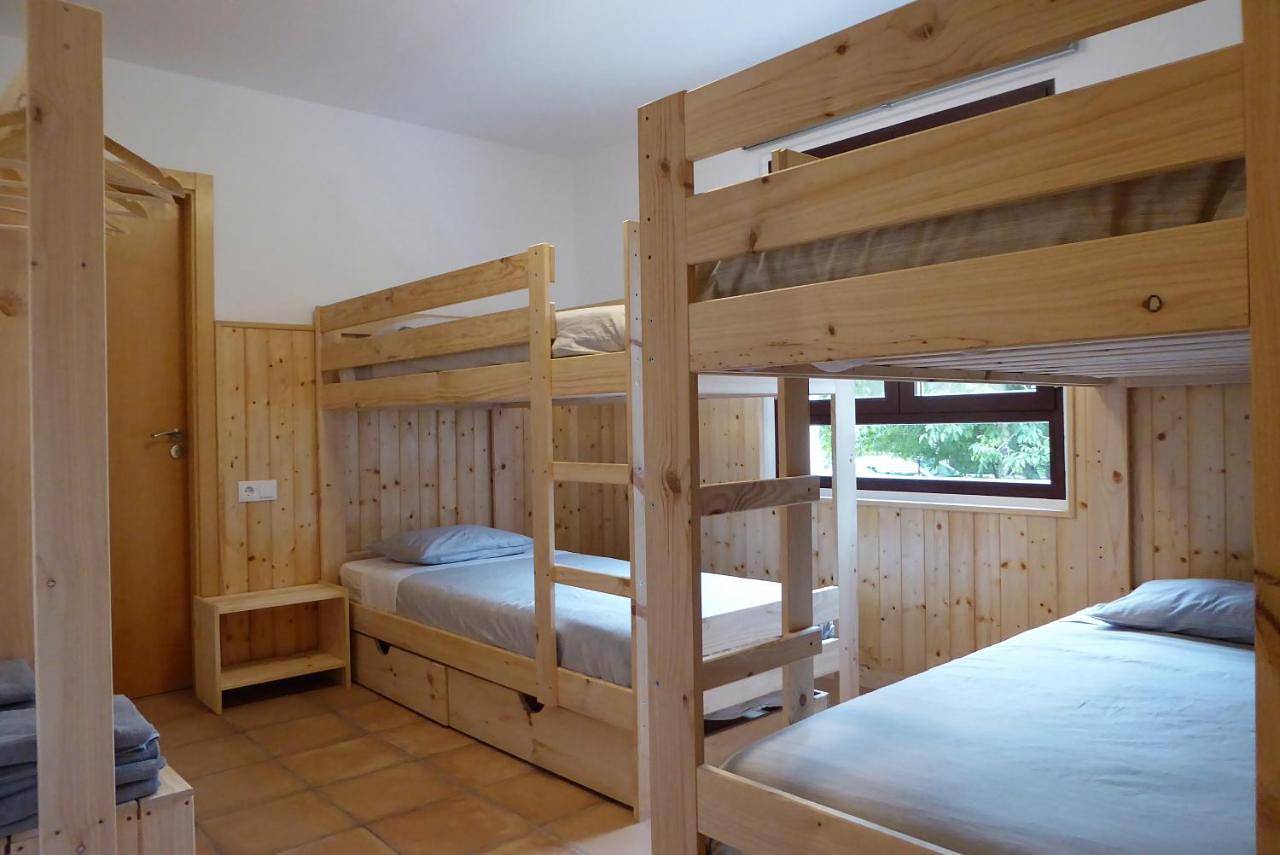 Camping Selva de Oza in Valle de Hecho, Pirineo Aragonés