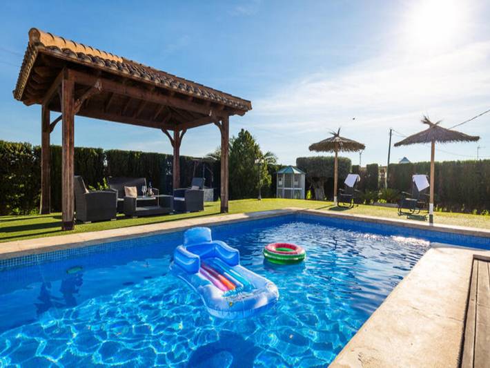 Casa rural para 10 personas, con jardín y piscina además de sauna y terraza en Dolores - 2