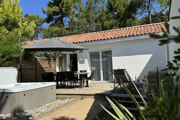 Maison De Vacances pour 8 Personnes dans Notre-Dame-de-Monts, Vendée, Photo 4