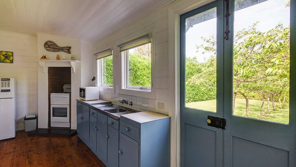 Palm Cottage - Hafenfee, Vic in Port Fairy, Shire of Moyne