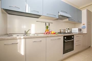 Vakantieappartement voor 5 Personen in Desenzano del Garda, Garda Bergen, Afbeelding 3