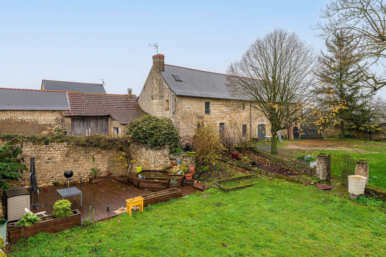 Appartement entier, Gite de la ferme du château 1 - Appt climatisé in Dénezé-sous-Doué, Vallée de la Loire