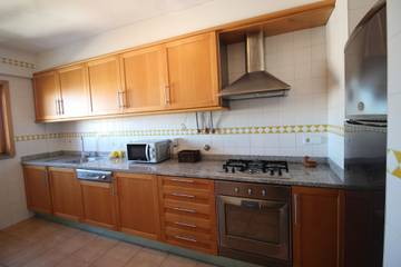 Apartamento De Férias para 6 Pessoas em Praia da Rocha, Portimão, Foto 3