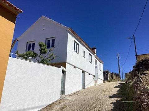 Casa de férias para 5 pessoas, com terraço em Oleiros